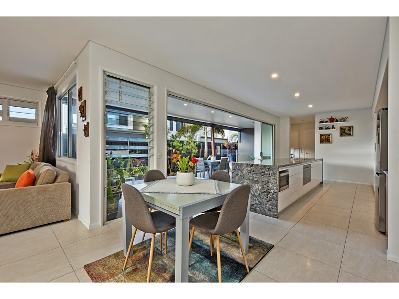 53 Mackenzie Drive, Maroochydore QLD 4558