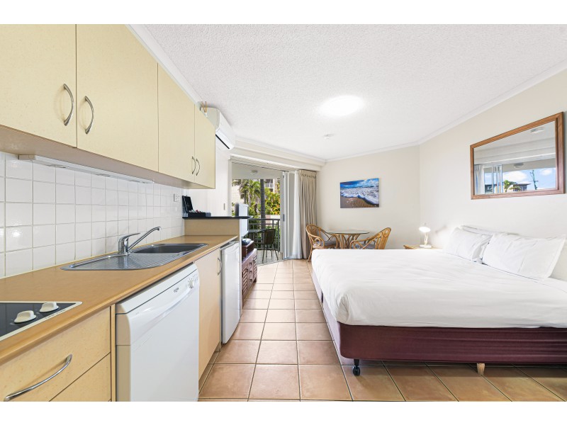 213/180 Alexandra Parade, Alexandra Headland QLD 4572