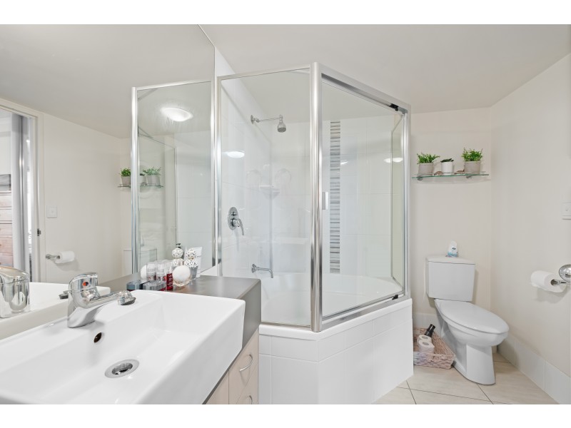 101/180 Alexandra Parade, Alexandra Headland QLD 4572