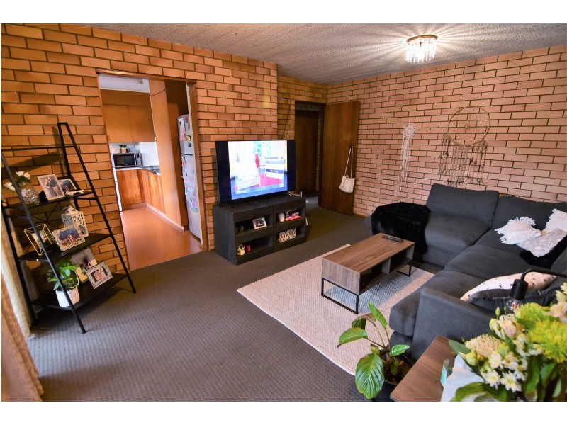 3/2 Allamanda Avenue, Buderim QLD 4556