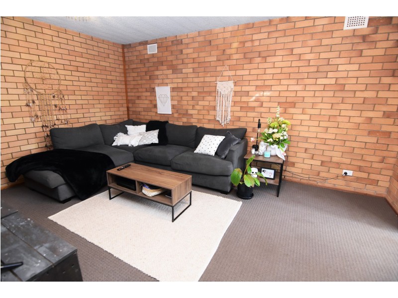 3/2 Allamanda Avenue, Buderim QLD 4556