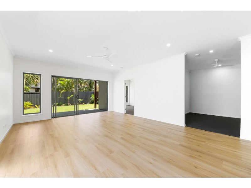 7 Ridge Road, Maroochydore QLD 4558