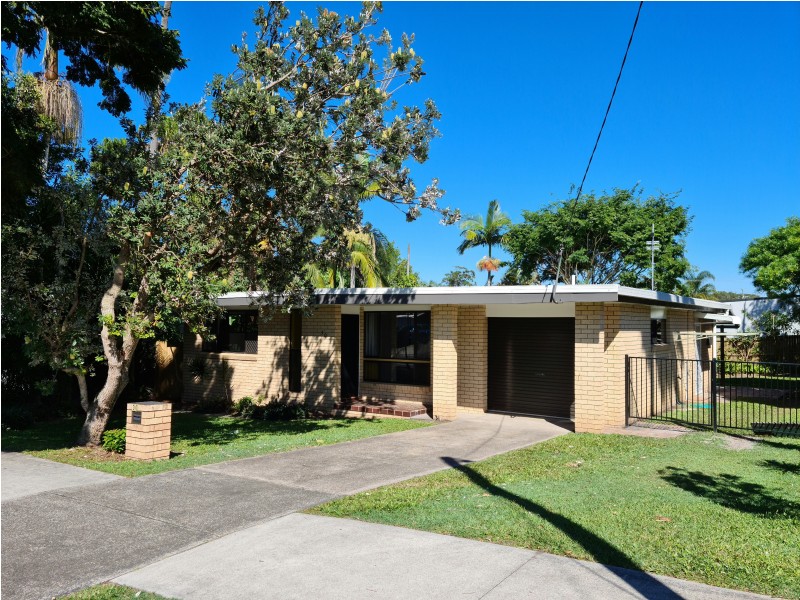 30 Parkway Drive, Mooloolaba QLD 4557