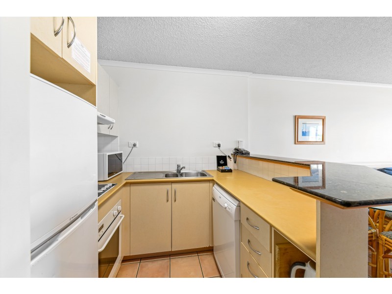 235/180 Alexandra Parade, Alexandra Headland QLD 4572