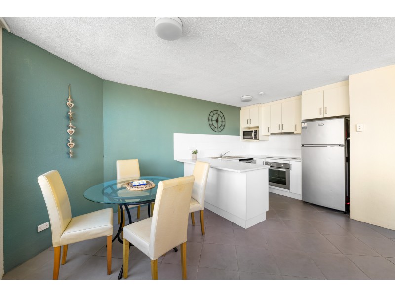 18/2 Maroubra Street, Maroochydore QLD 4558