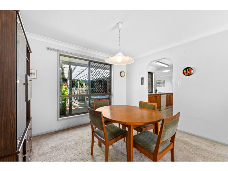 69 Poinsettia Avenue, Mooloolaba QLD 4557