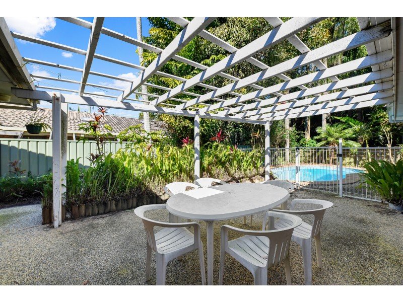 69 Poinsettia Avenue, Mooloolaba QLD 4557