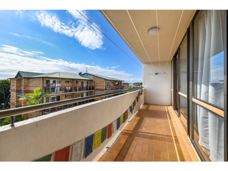 6/4 Corowa Court, Mooloolaba QLD 4557
