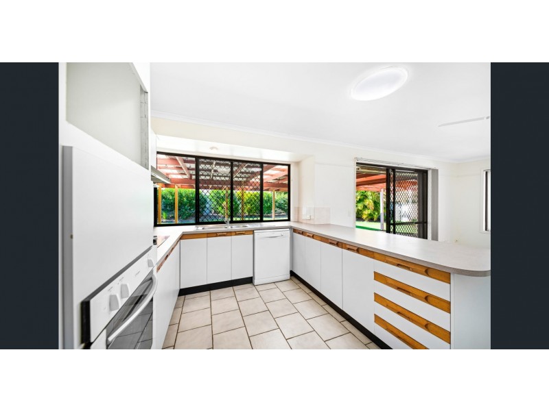 63 Brentwood Avenue, Mooloolaba QLD 4557