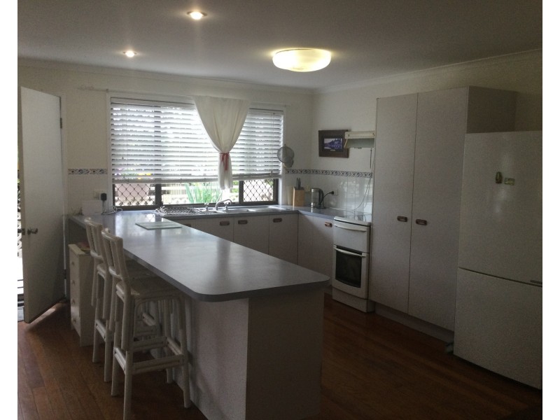 6 Grenfell Court, Kuluin QLD 4558