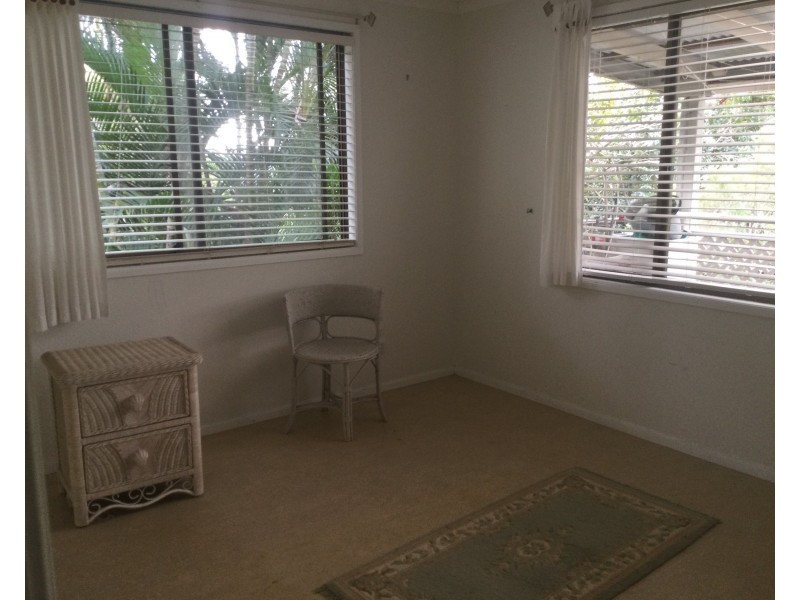 6 Grenfell Court, Kuluin QLD 4558