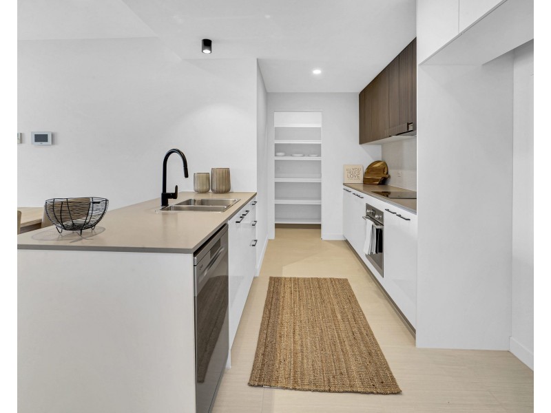 20602/96 Memorial Avenue, Maroochydore QLD 4558