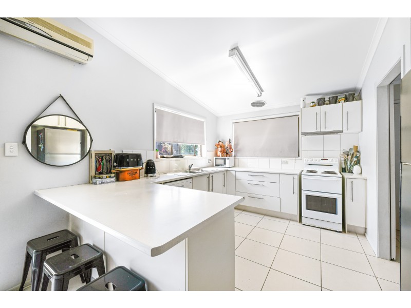 39 Broadwater Avenue, Maroochydore QLD 4558