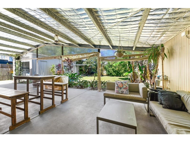 39 Broadwater Avenue, Maroochydore QLD 4558
