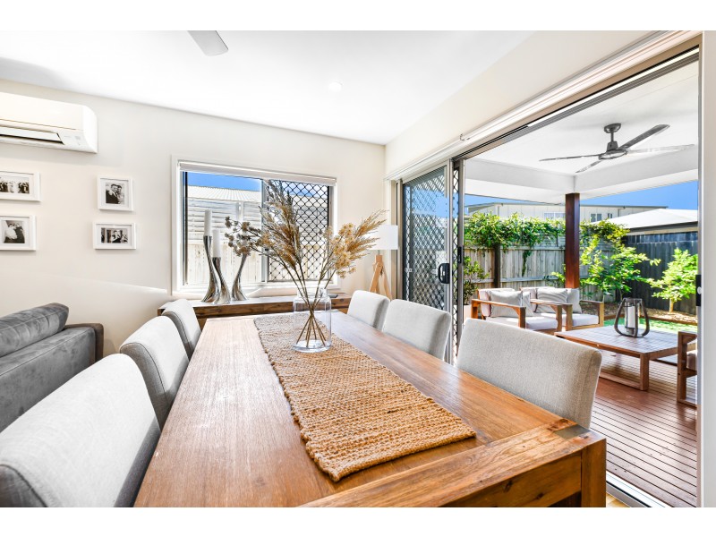 38 Olive Circuit, Caloundra West QLD 4551