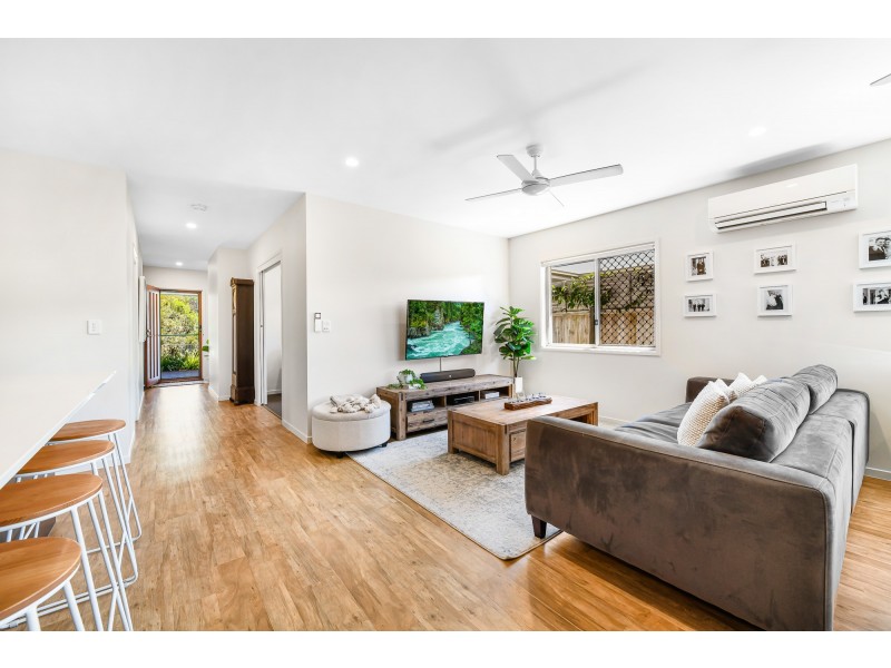 38 Olive Circuit, Caloundra West QLD 4551