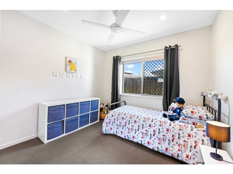 38 Olive Circuit, Caloundra West QLD 4551