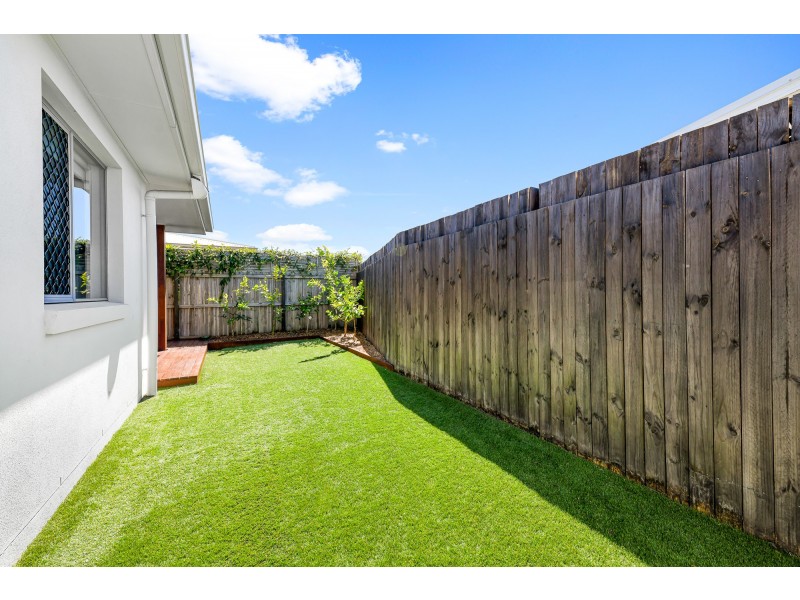 38 Olive Circuit, Caloundra West QLD 4551