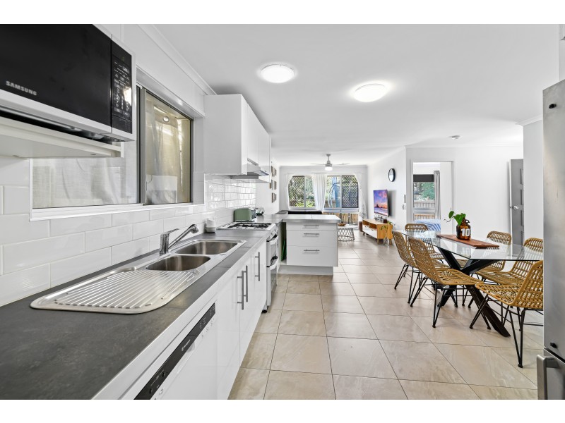 7 Commercial Road, Kuluin QLD 4558