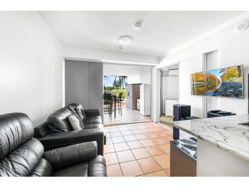 240/180 Alexandra Parade, Alexandra Headland QLD 4572