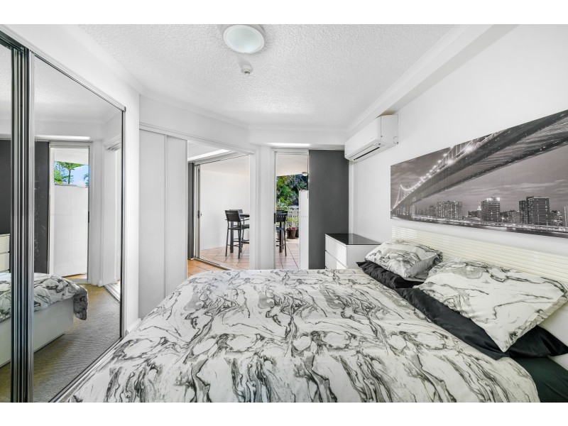 240/180 Alexandra Parade, Alexandra Headland QLD 4572