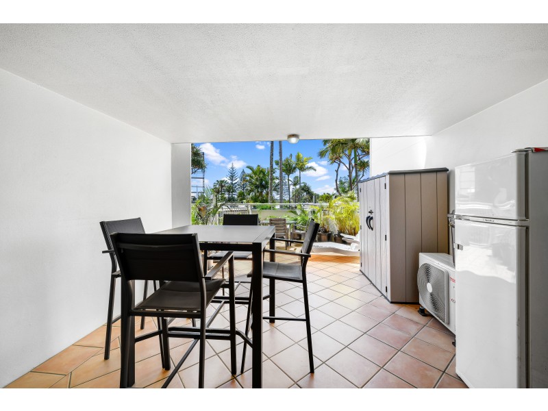 240/180 Alexandra Parade, Alexandra Headland QLD 4572