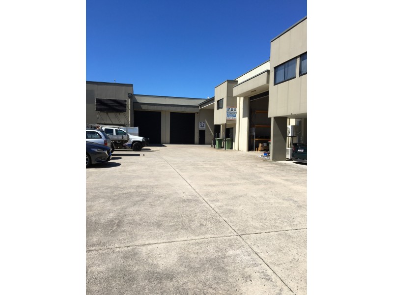 4/41 Premier Circuit, Warana QLD 4575