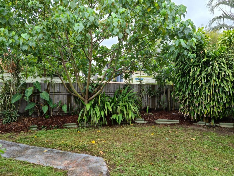 37 Ridge Road, Maroochydore QLD 4558