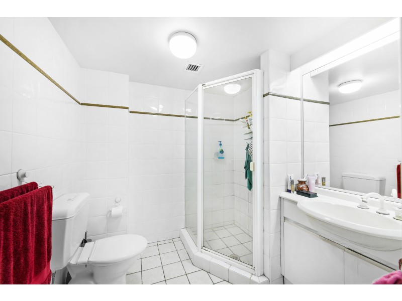 8/44 Beach Parade, Maroochydore QLD 4558