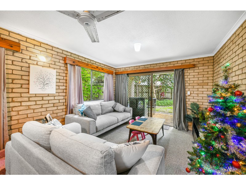 2/2-4 Broadwater Avenue, Maroochydore QLD 4558