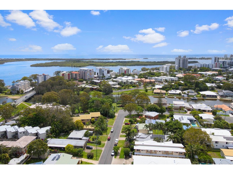 2/2-4 Broadwater Avenue, Maroochydore QLD 4558