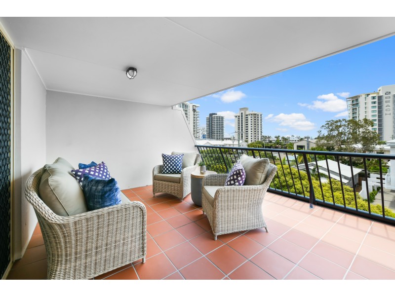 12/27-31 Kingsford Smith Parade, Maroochydore QLD 4558