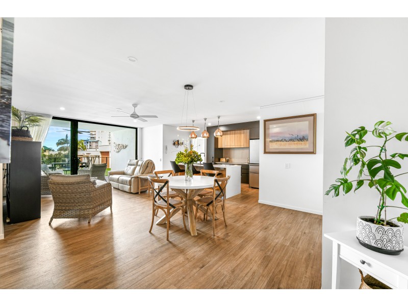 9/20 Beach Road, Maroochydore QLD 4558