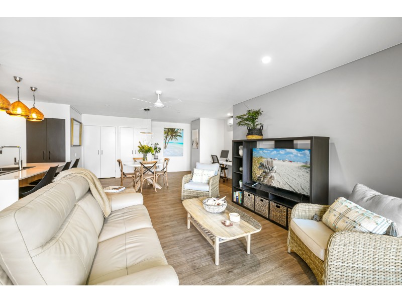 9/20 Beach Road, Maroochydore QLD 4558