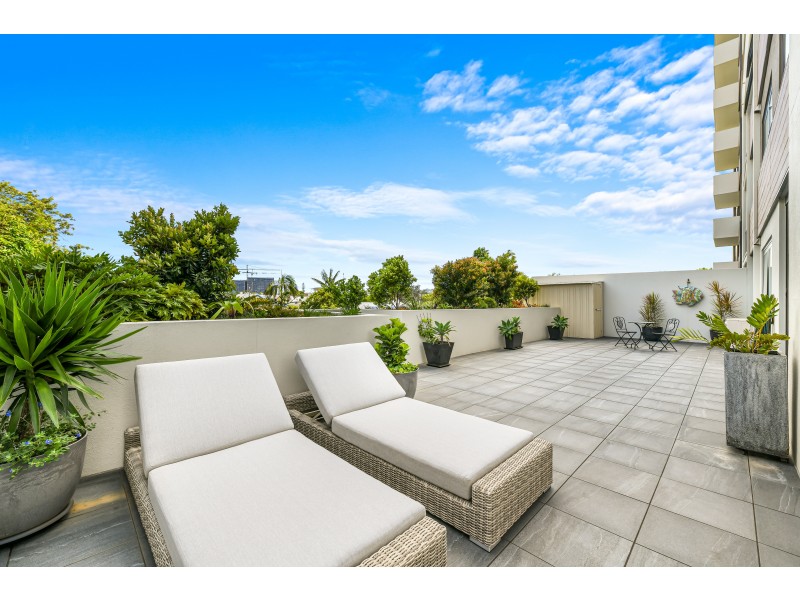 9/20 Beach Road, Maroochydore QLD 4558