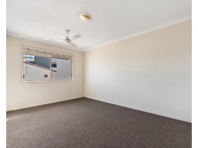 1/20 Baden Powell Street, Maroochydore QLD 4558