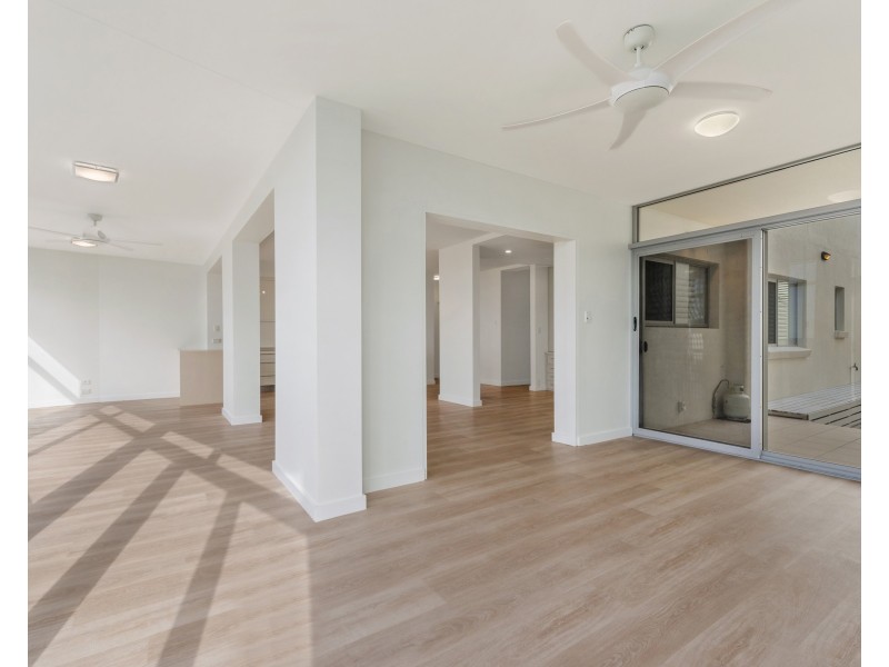 1/244 ‘Seaview on Alex’ Alexandra Parade, Alexandra Headland QLD 4572