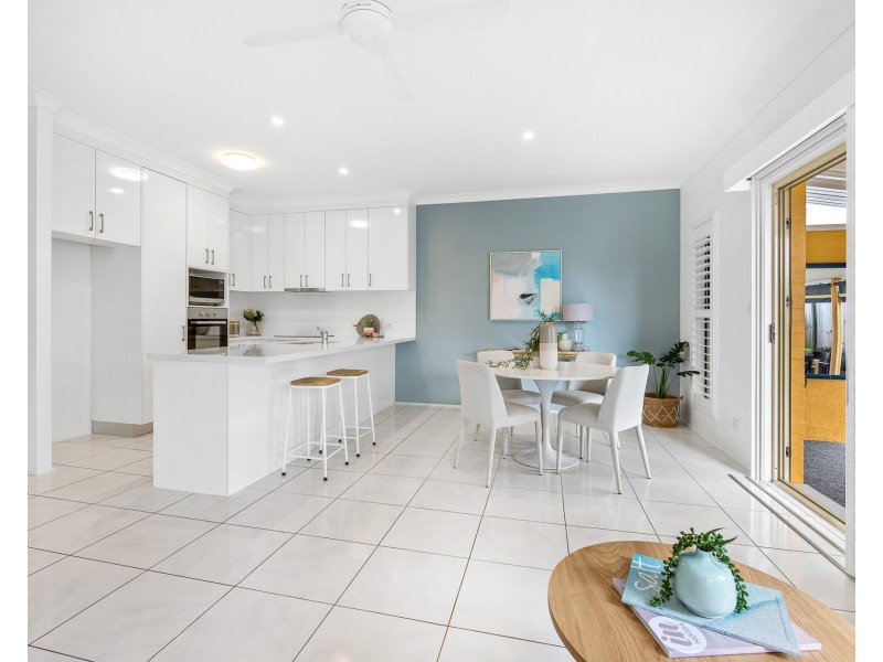 33/40 Lakeside Crescent, Currimundi QLD 4551