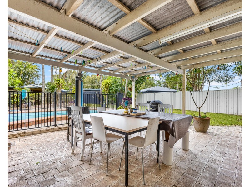 2 Lory Place, Parrearra QLD 4575