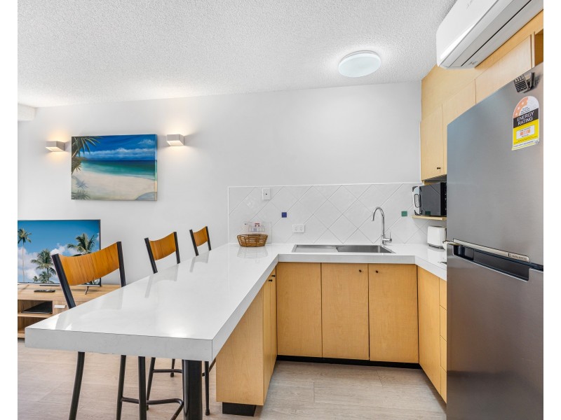 13/136 Alexandra Parade, Alexandra Headland QLD 4572