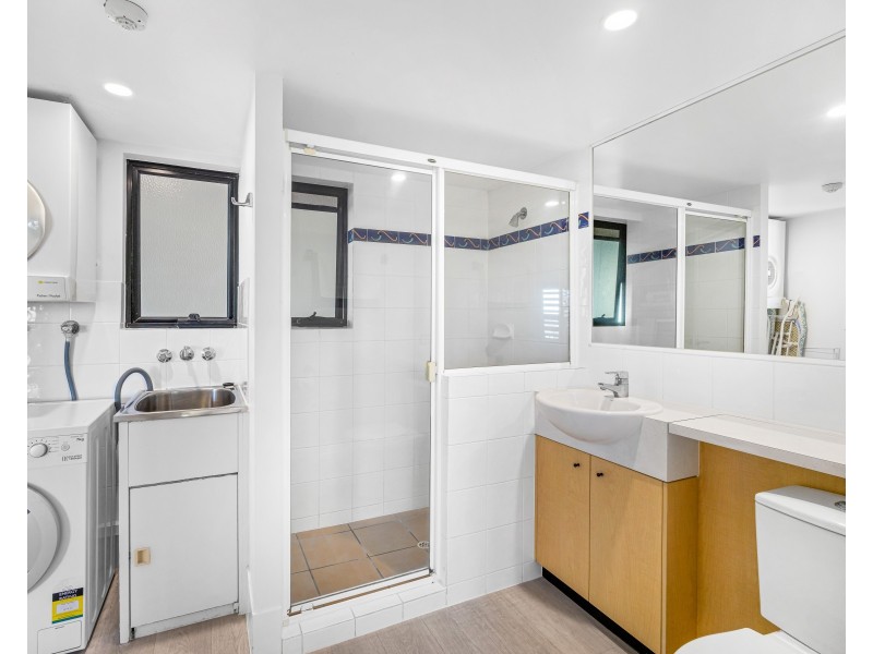 13/136 Alexandra Parade, Alexandra Headland QLD 4572