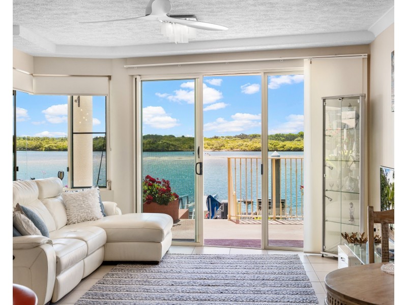 2/84-86 Duporth Avenue, Maroochydore QLD 4558