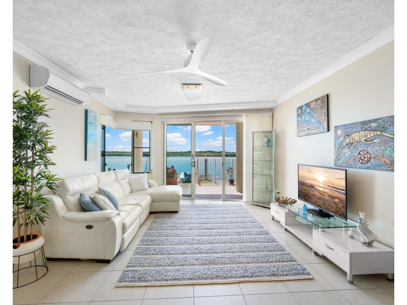 2/84-86 Duporth Avenue, Maroochydore QLD 4558