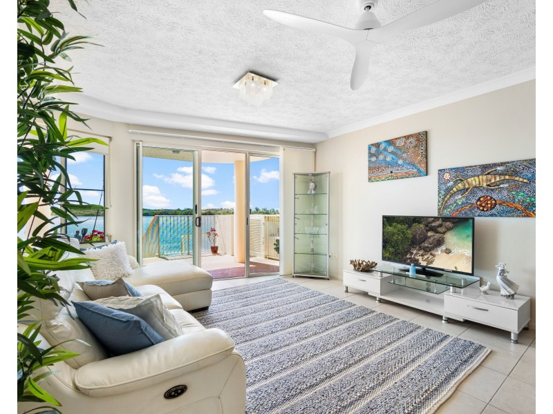 2/84-86 Duporth Avenue, Maroochydore QLD 4558