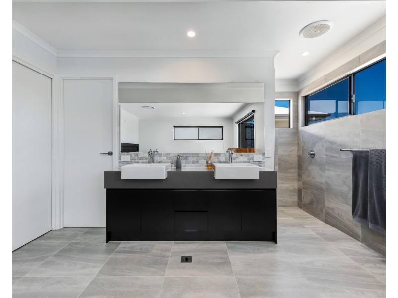 28 Prime Parade, Birtinya QLD 4575