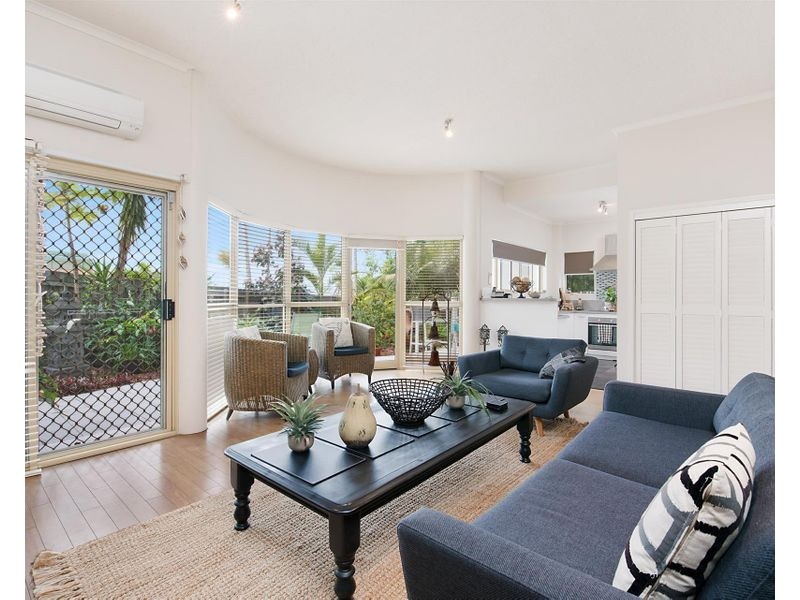 1/13-15 Marjorie Street, Mooloolaba QLD 4557