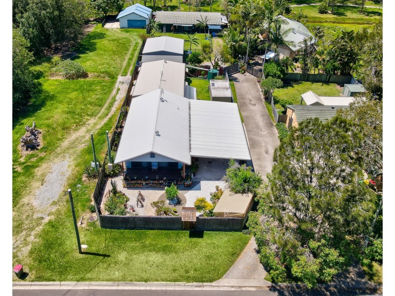 95 Greenoaks Drive, Coolum Beach QLD 4573