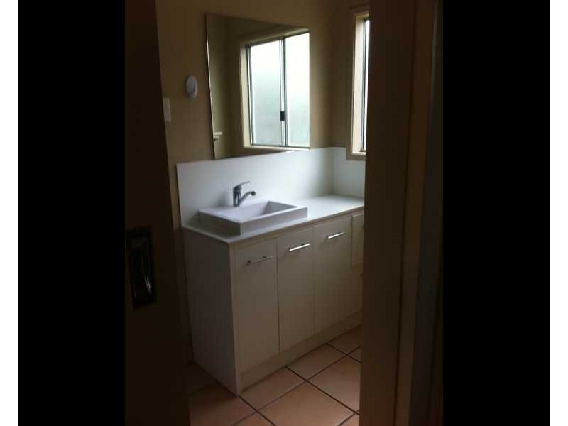 1/64 Edward Street, Alexandra Headland QLD 4572