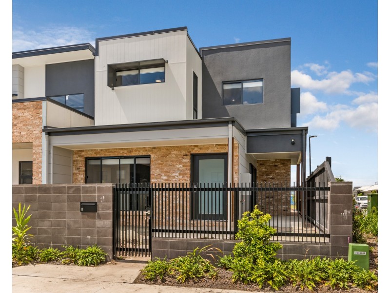 8 Jubilant Way, Palmview QLD 4553