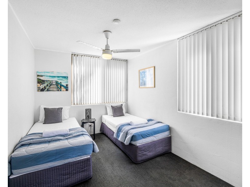 13/2 Maroubra Street, Maroochydore QLD 4558